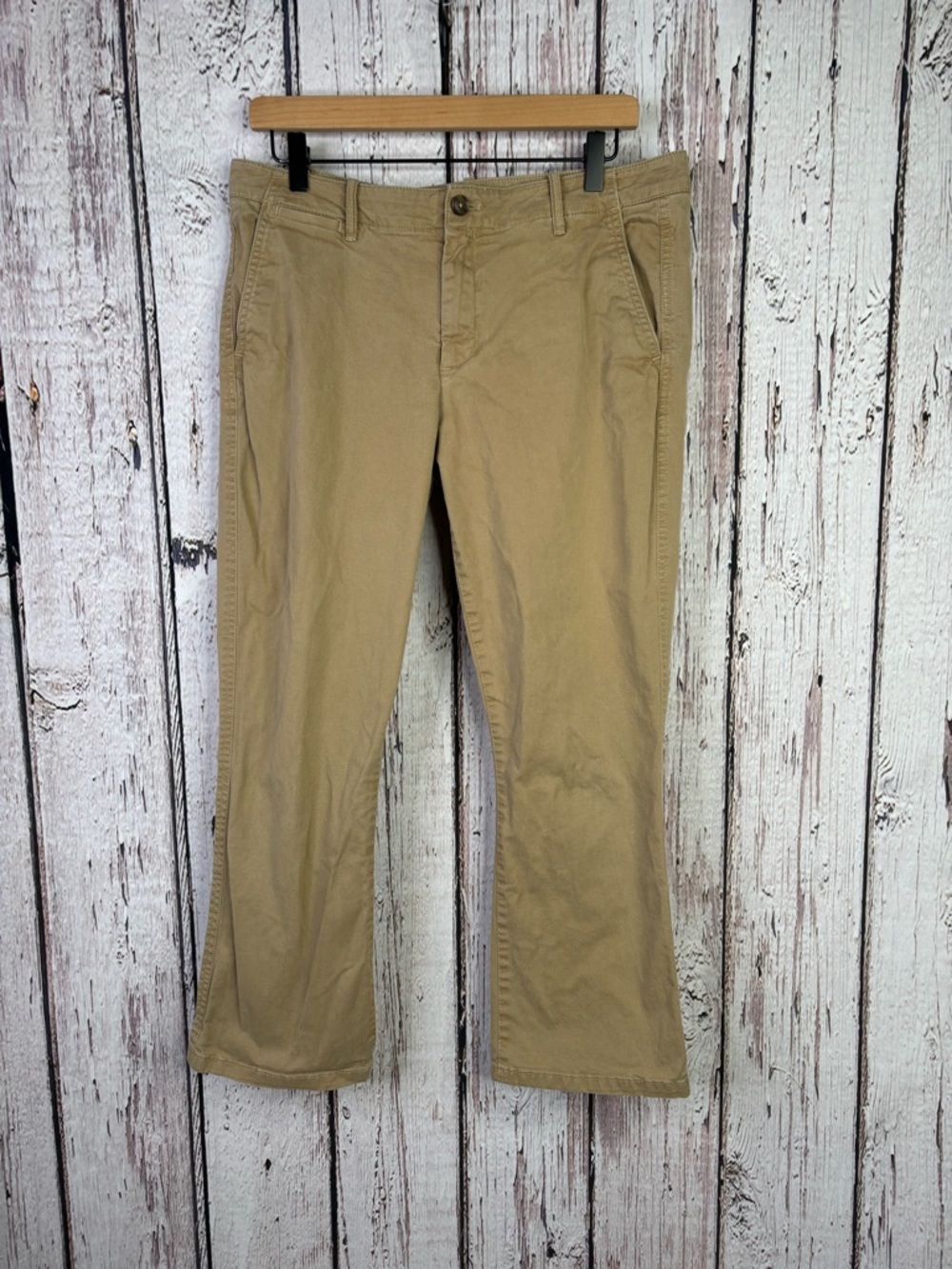 GAP Women’s Size 10 Mission Tan Khaki Kick Crop Bootcut Pants Mid‎ Rise Cropped
